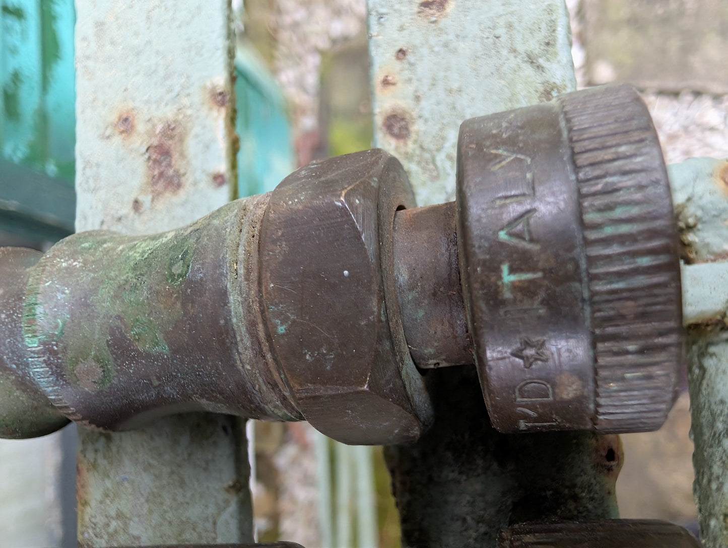 Brass hose/lamp nozzles/valve
