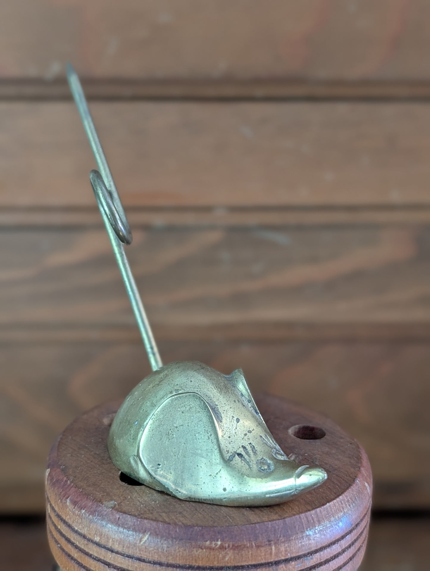 Brass mouse
