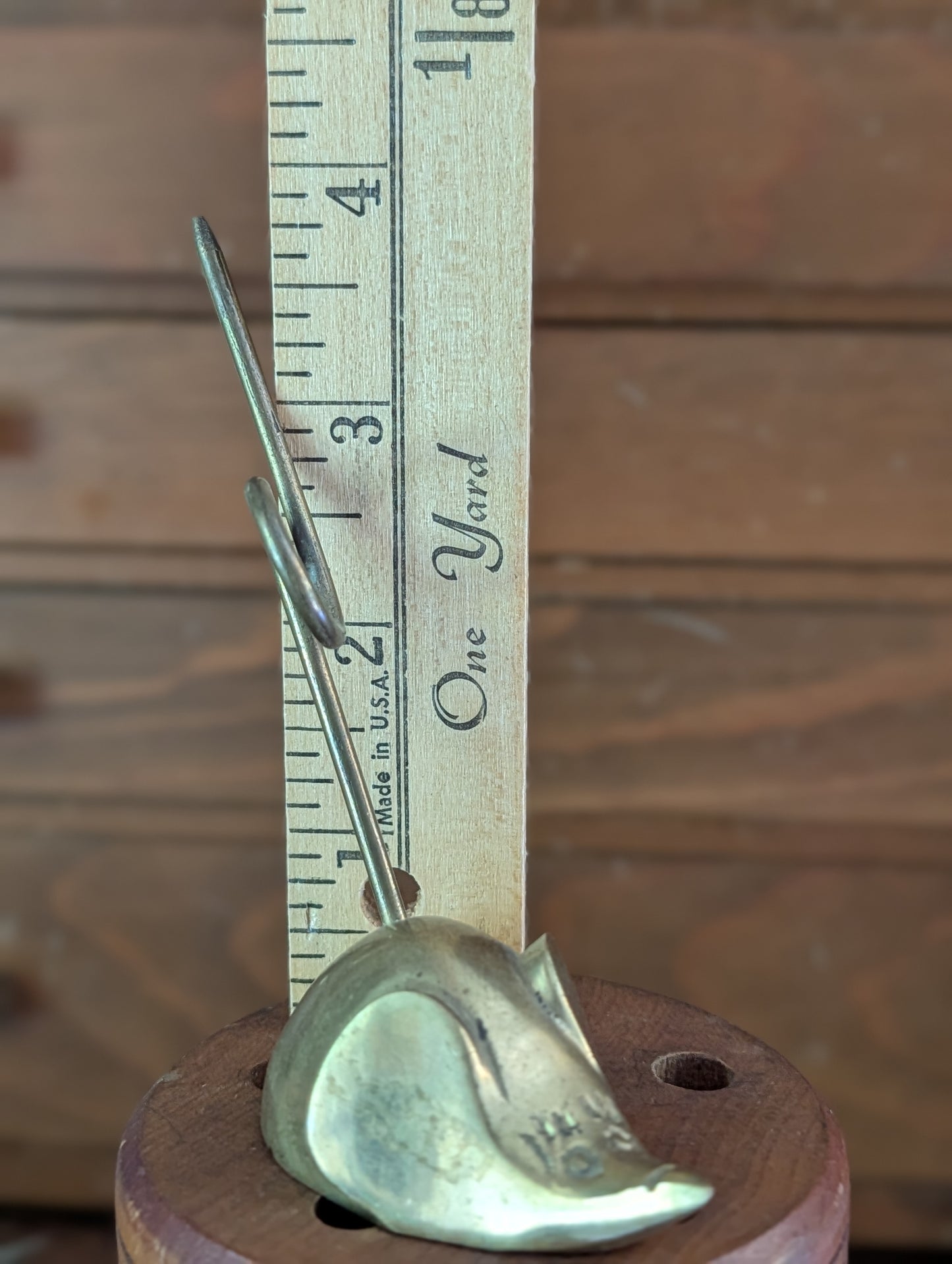 Brass mouse