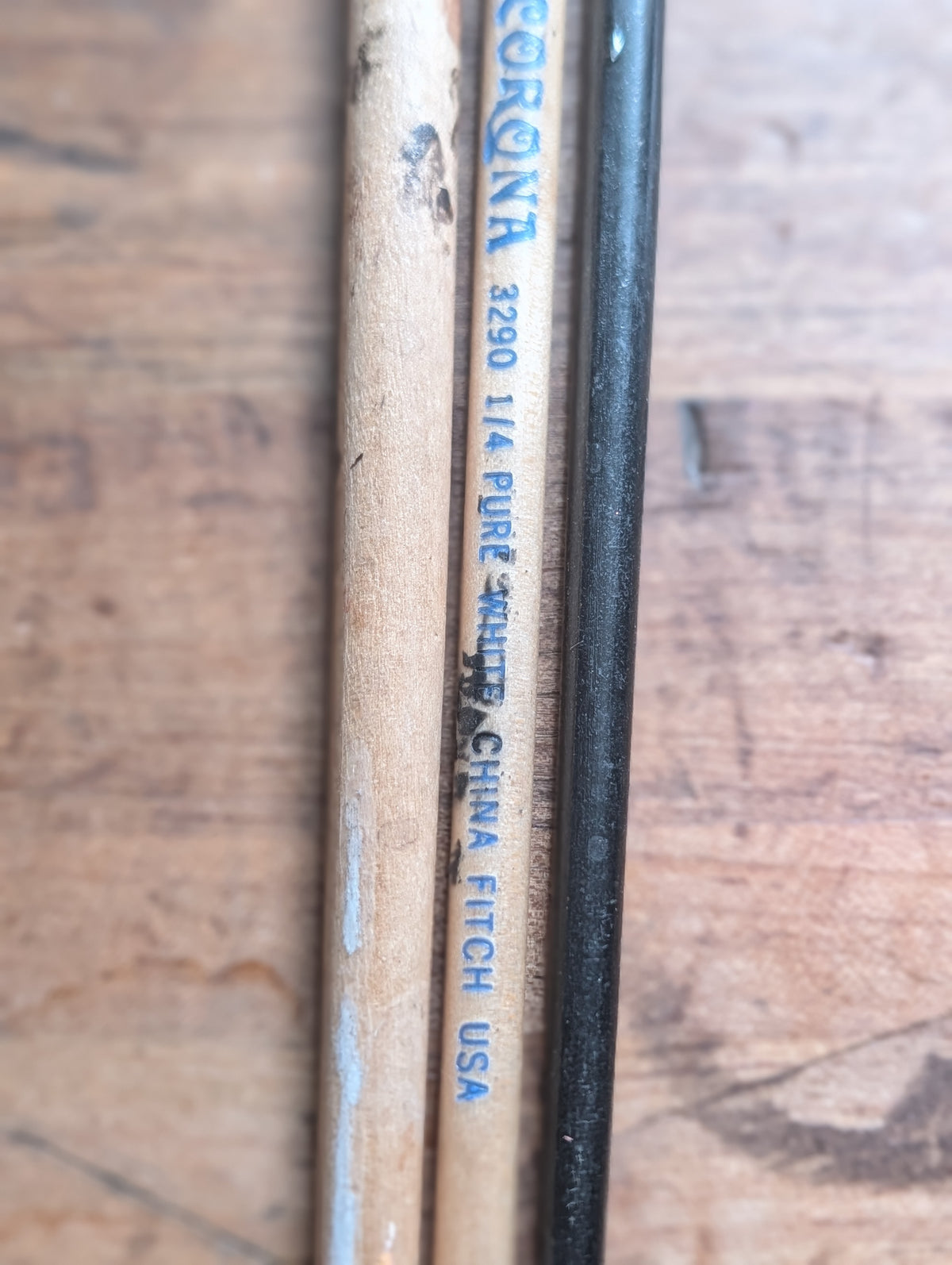 Artist brushes