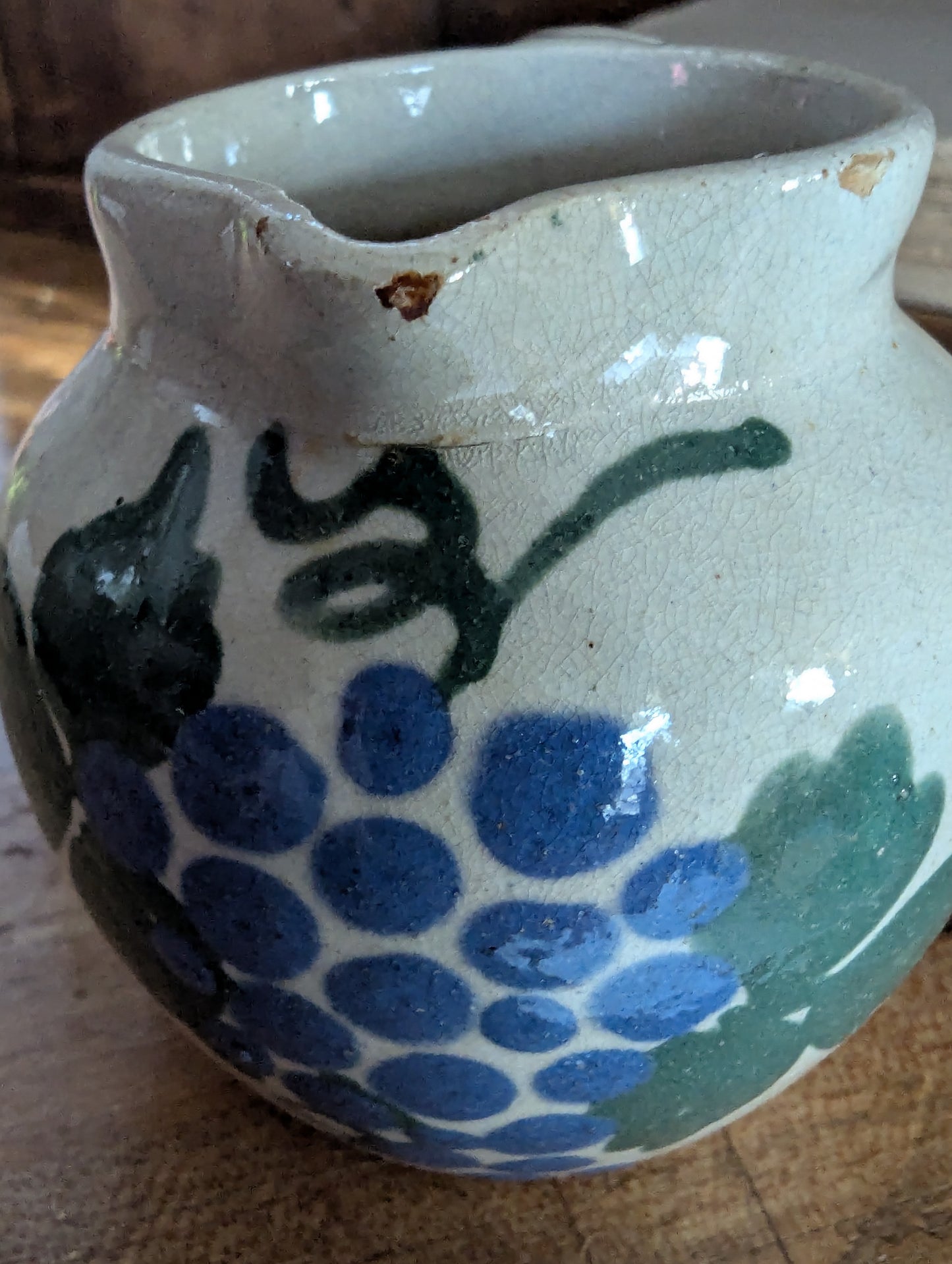 French miniature grapes creamer