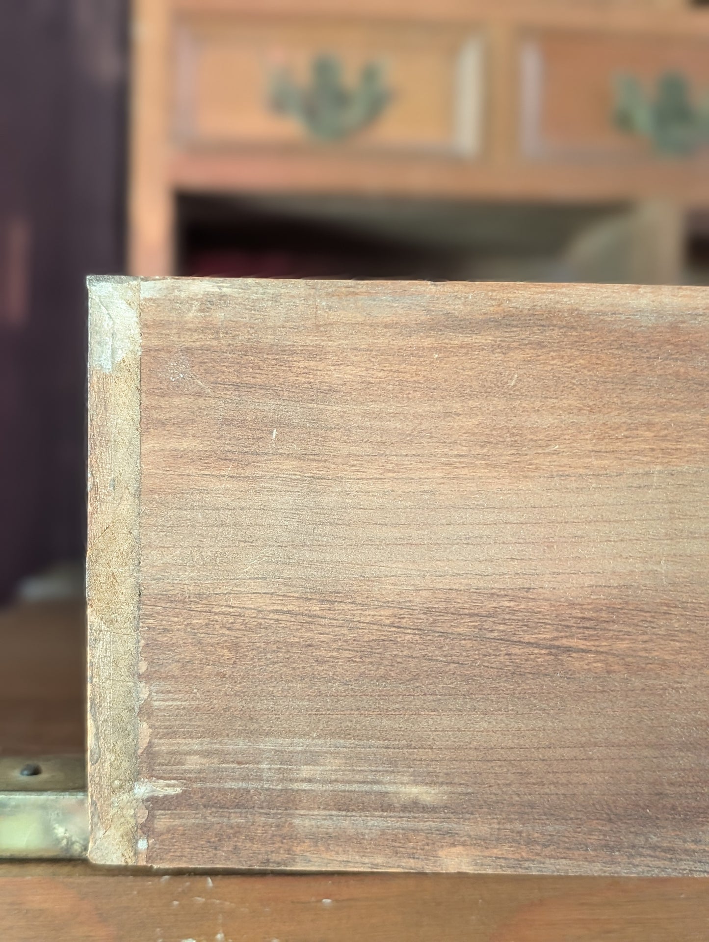 Jewelry chest of drawers