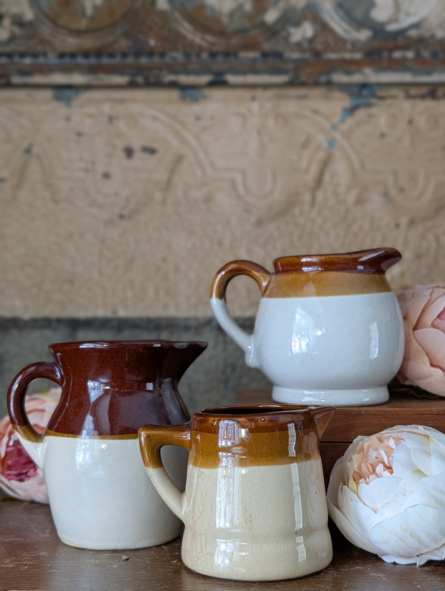 Stoneware creamers