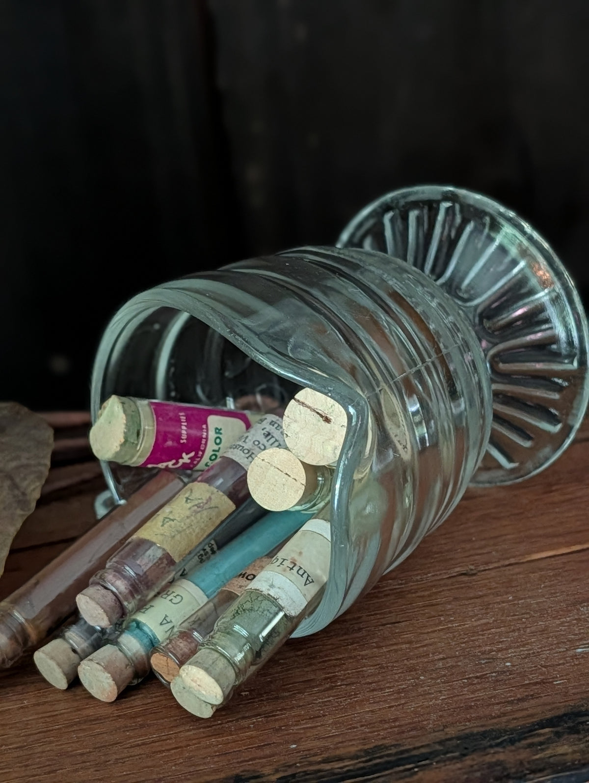 Creamer with pigments