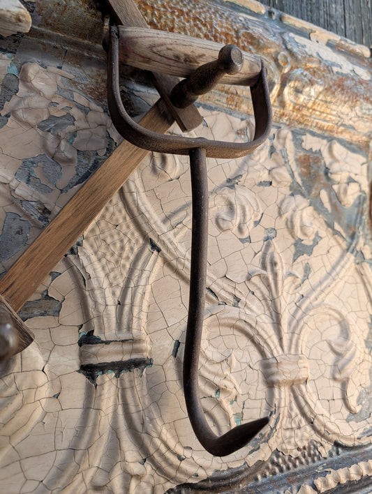 Hay hook