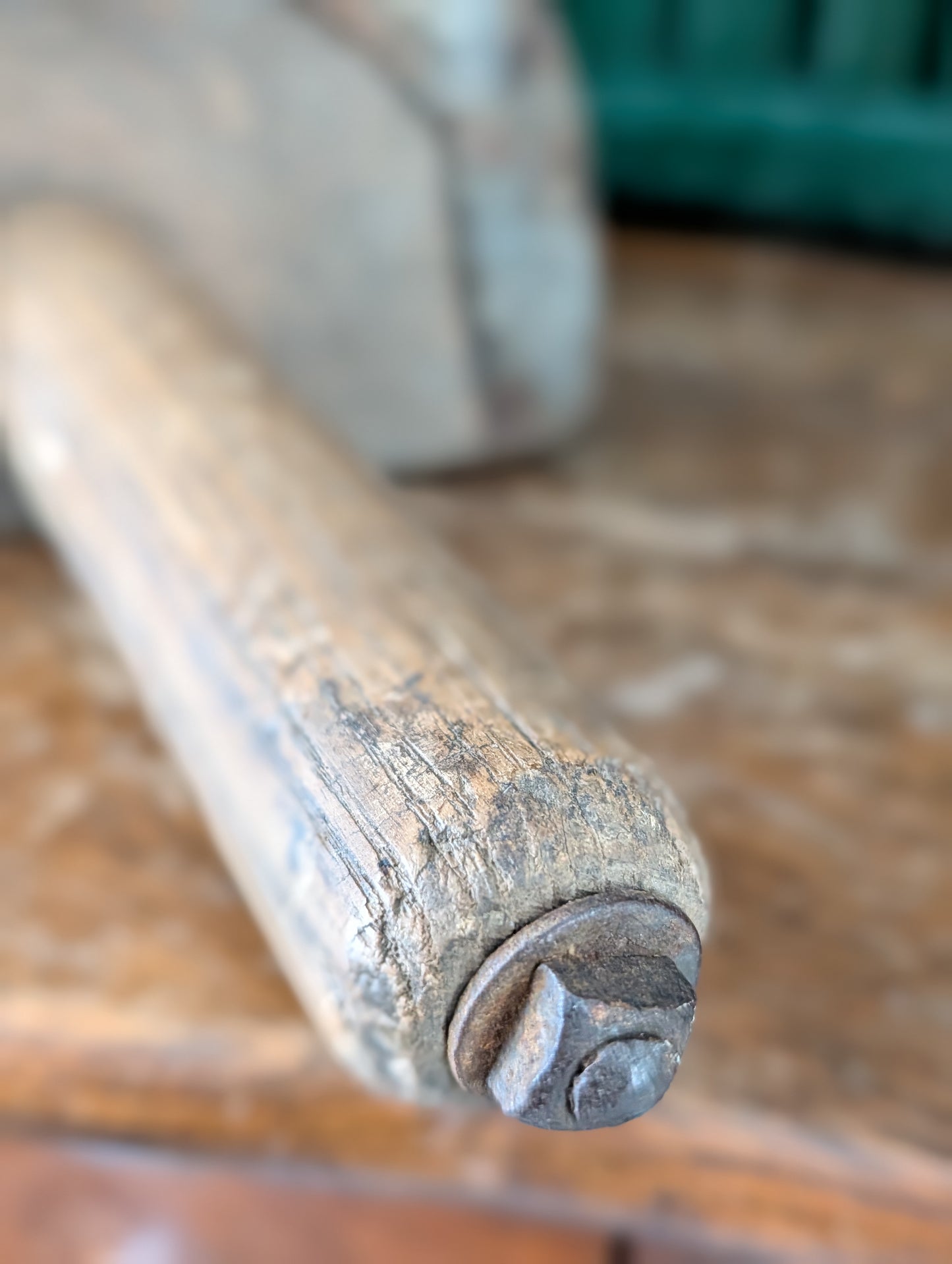 Farm grain scoop