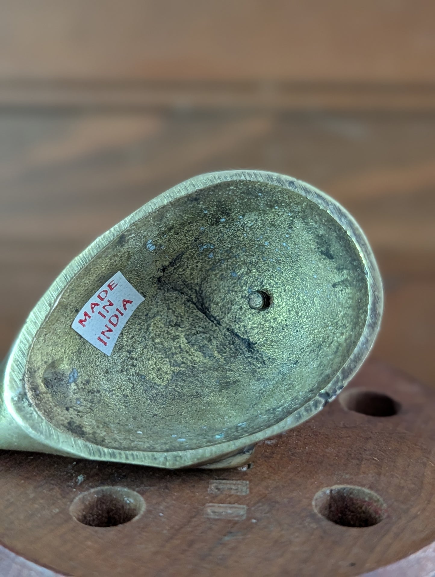 Brass mouse