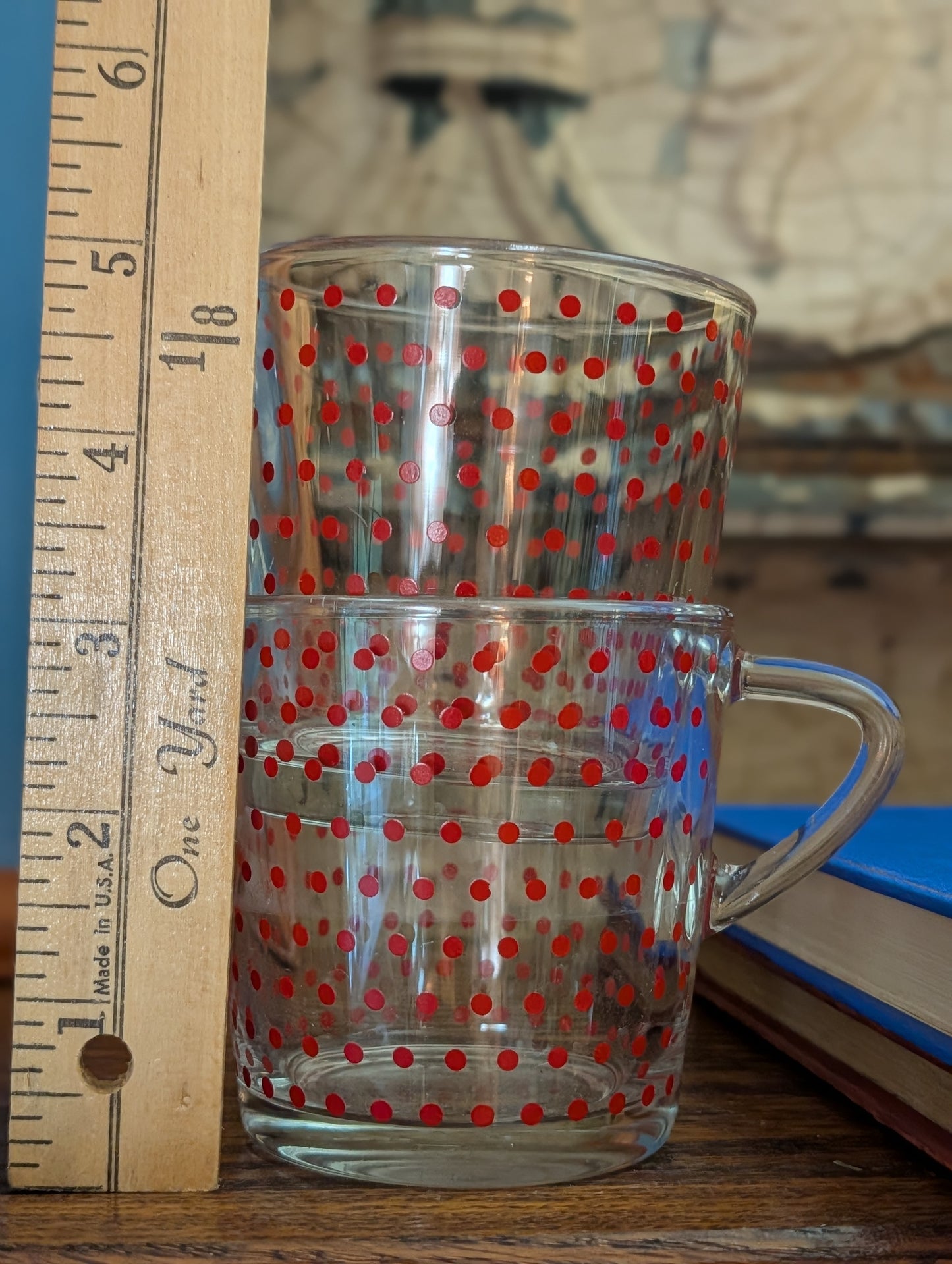Polka dot cups