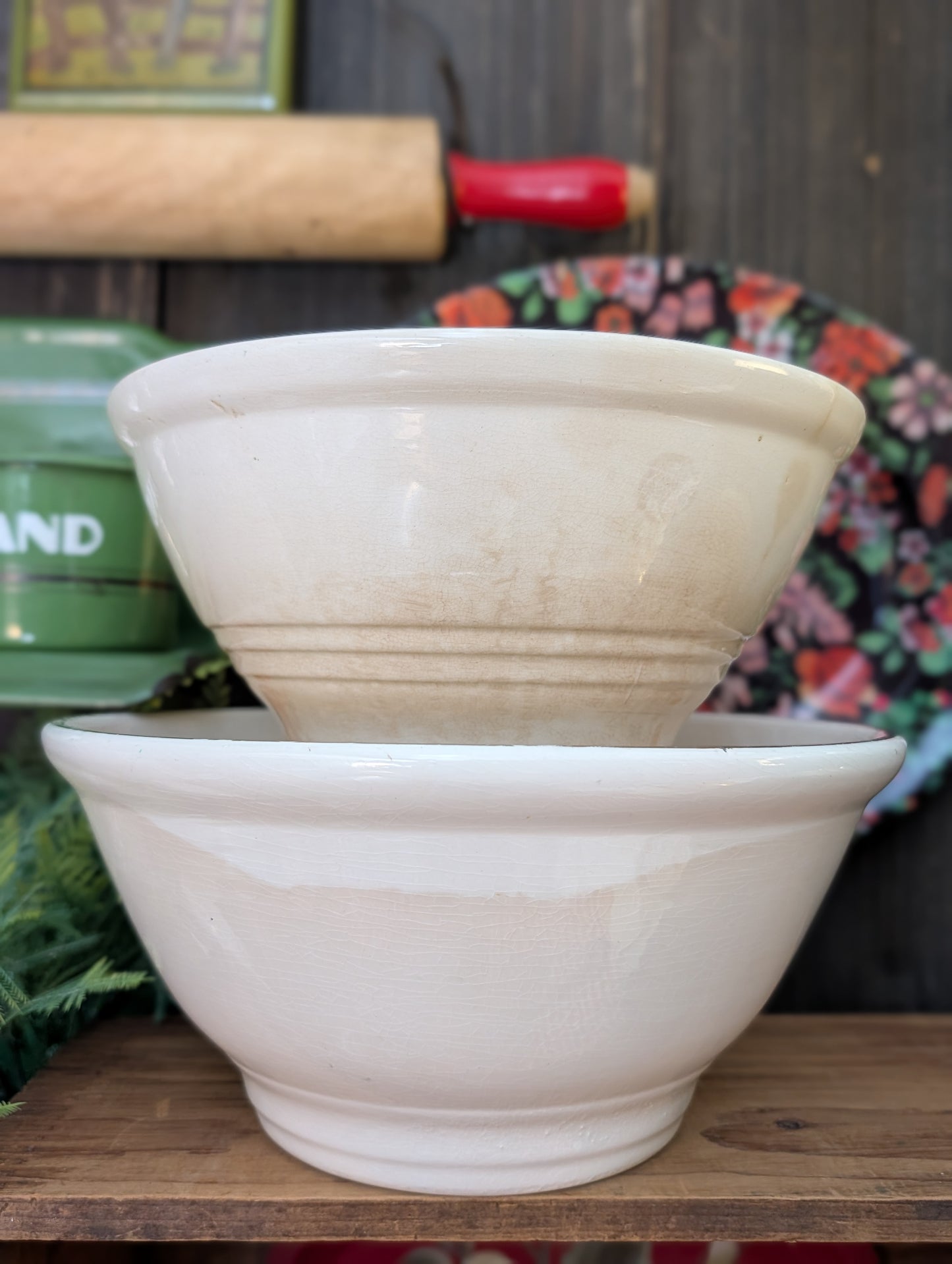 Pair of stoneware bowls