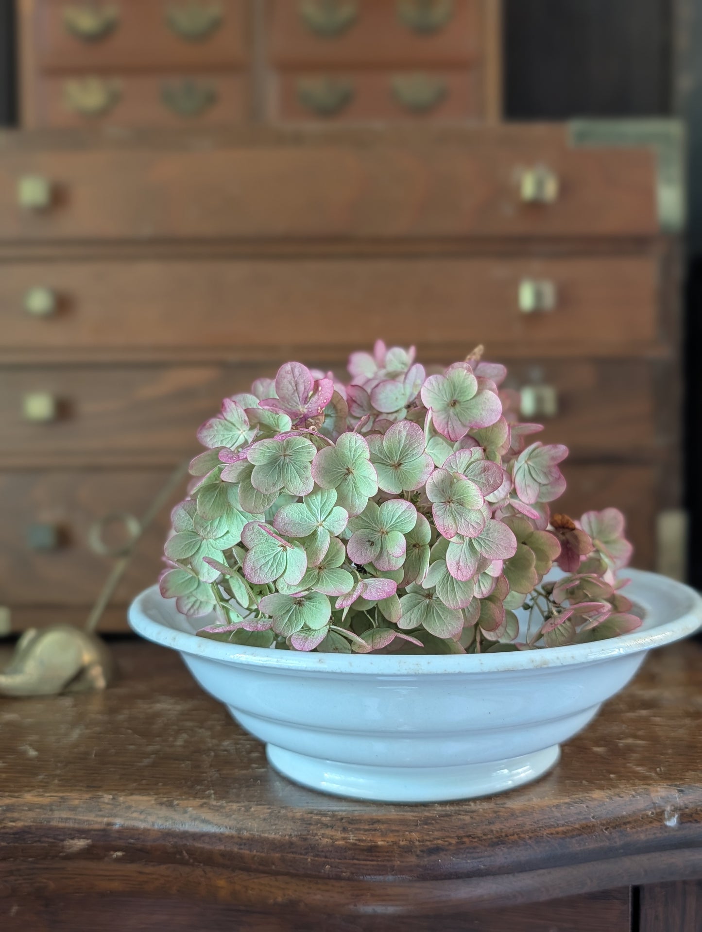 Ironstone soap dish