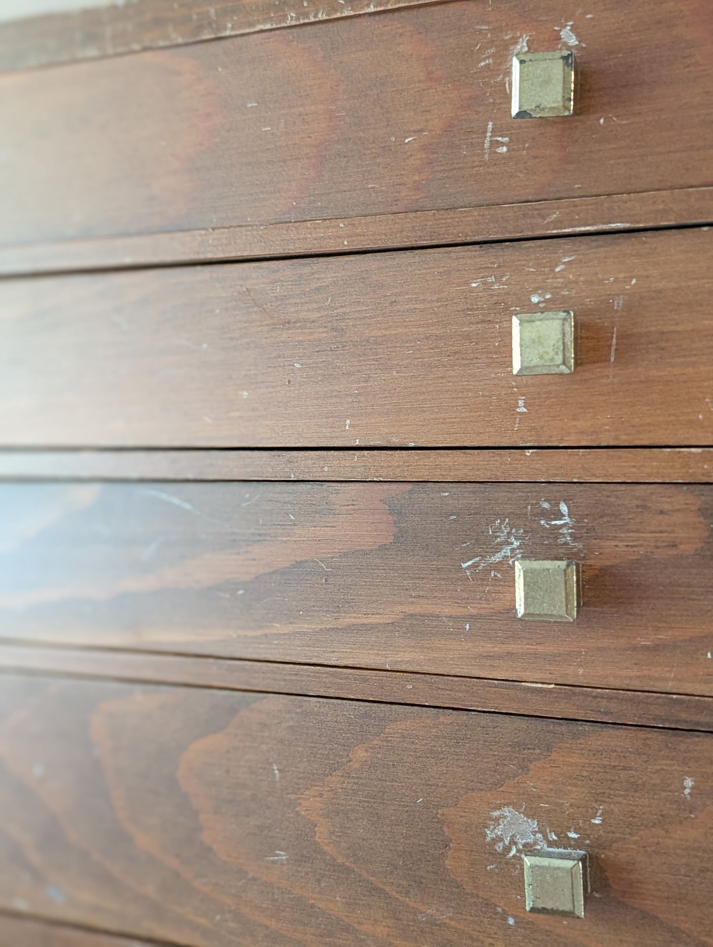 Silverware cabinet/drawers