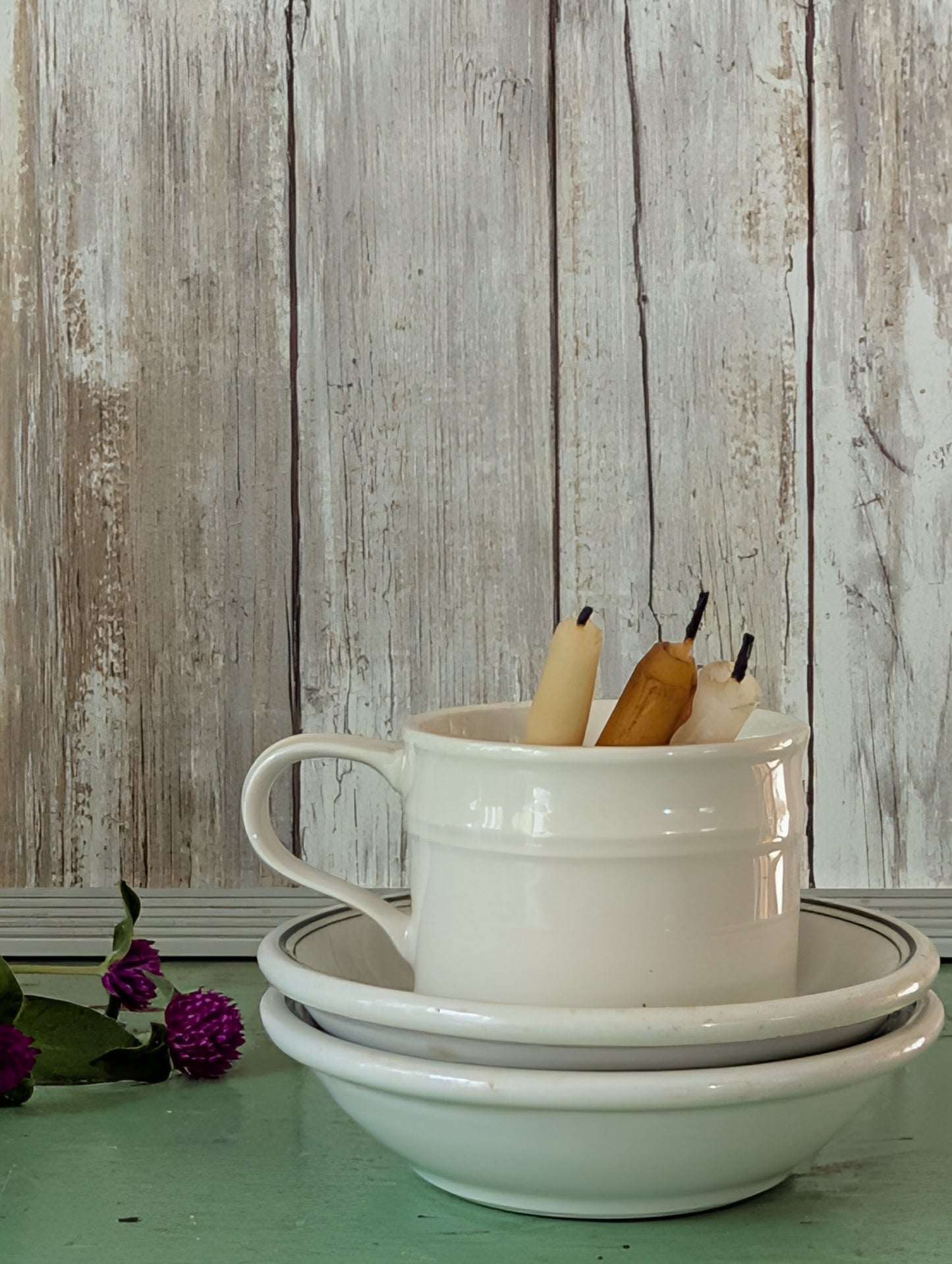 Cup and fruit bowls