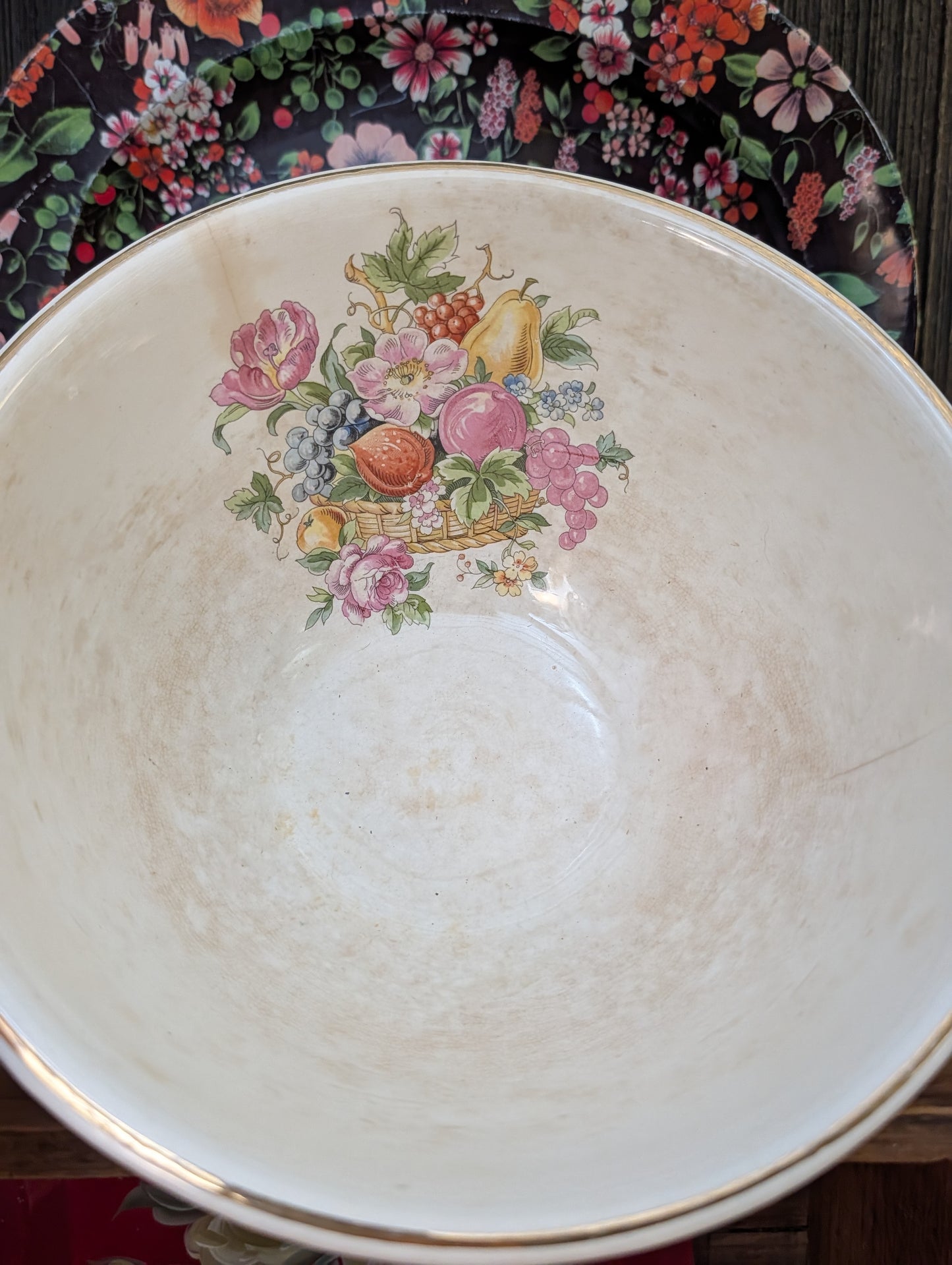 Pair of stoneware bowls