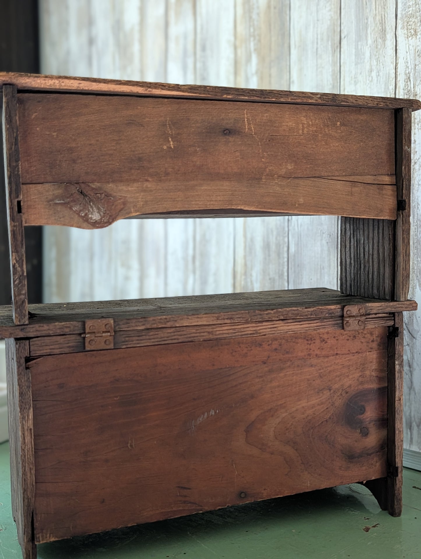 Child's doll hutch/cabinet